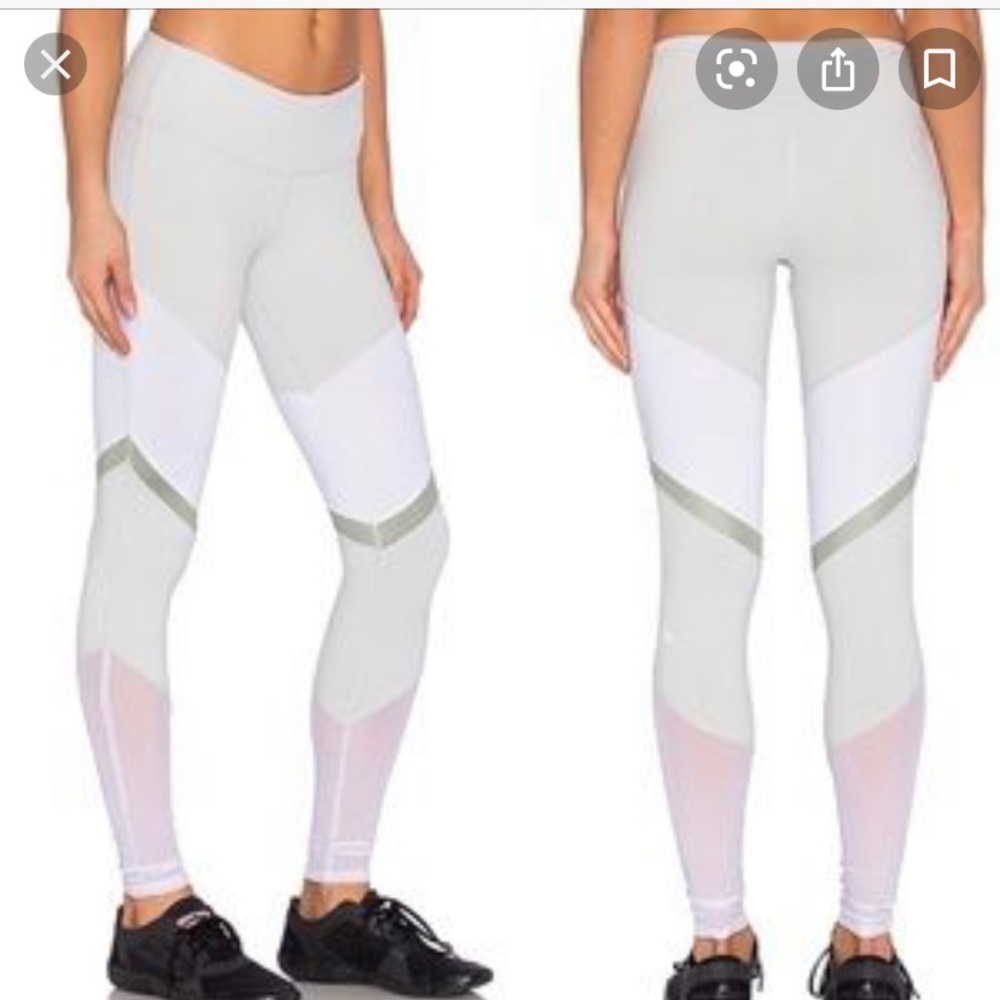 Alo Sheila leggings - vapor white and dove grey